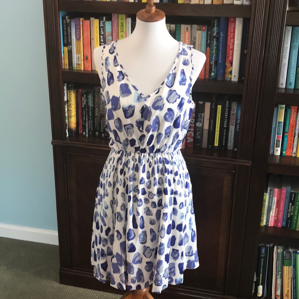 GAP size small blue water color spotted dress
